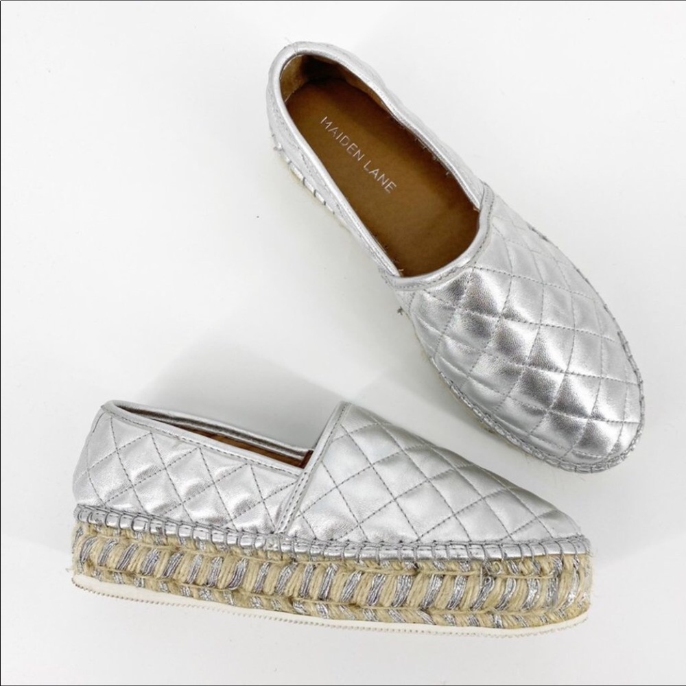 Maiden Lane Silver Metallic Espadrilles Size 7